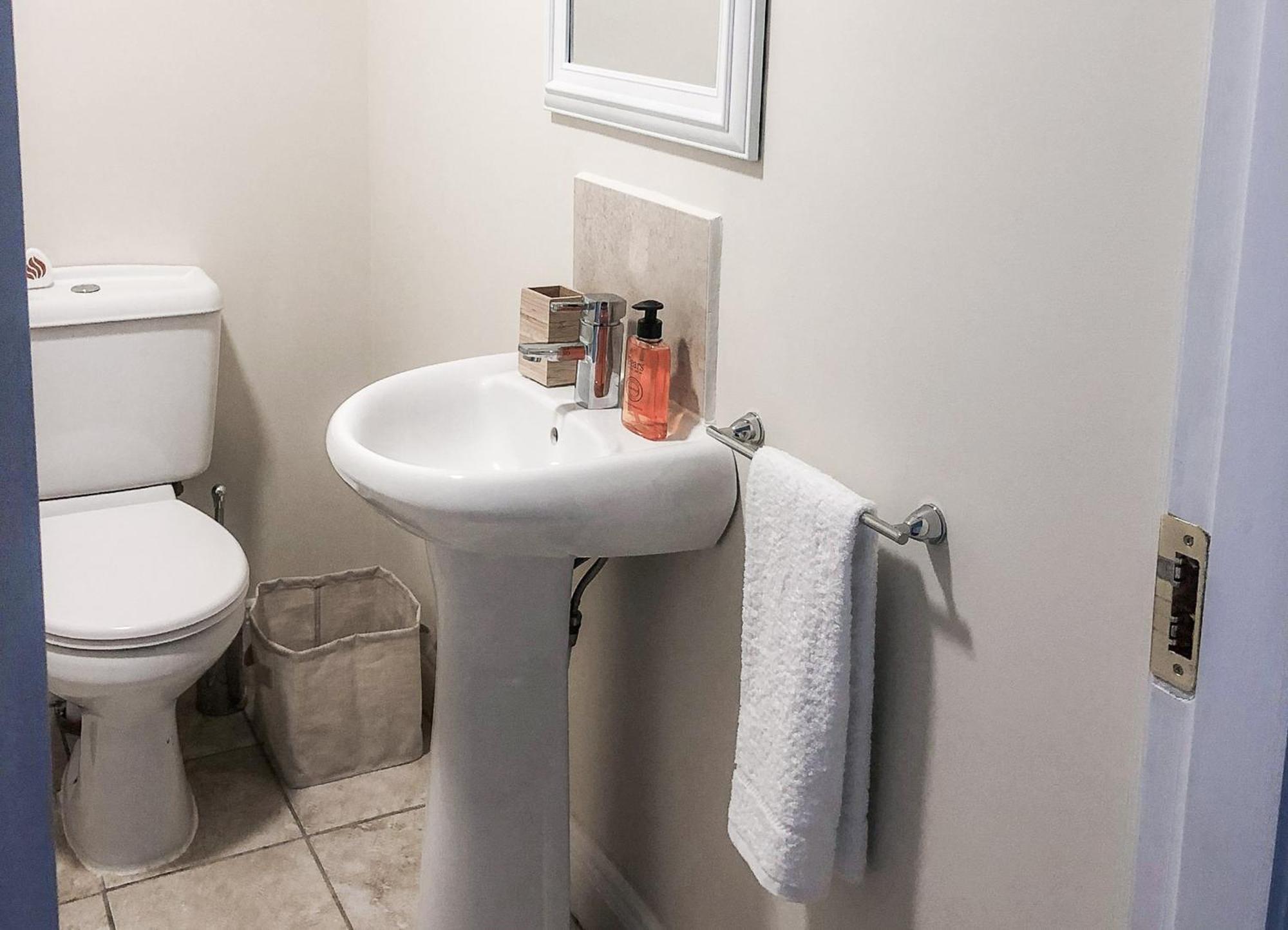 Old Court Holiday Homes Terryglass - Sleeps 6 By Trident Holiday Homes Extérieur photo